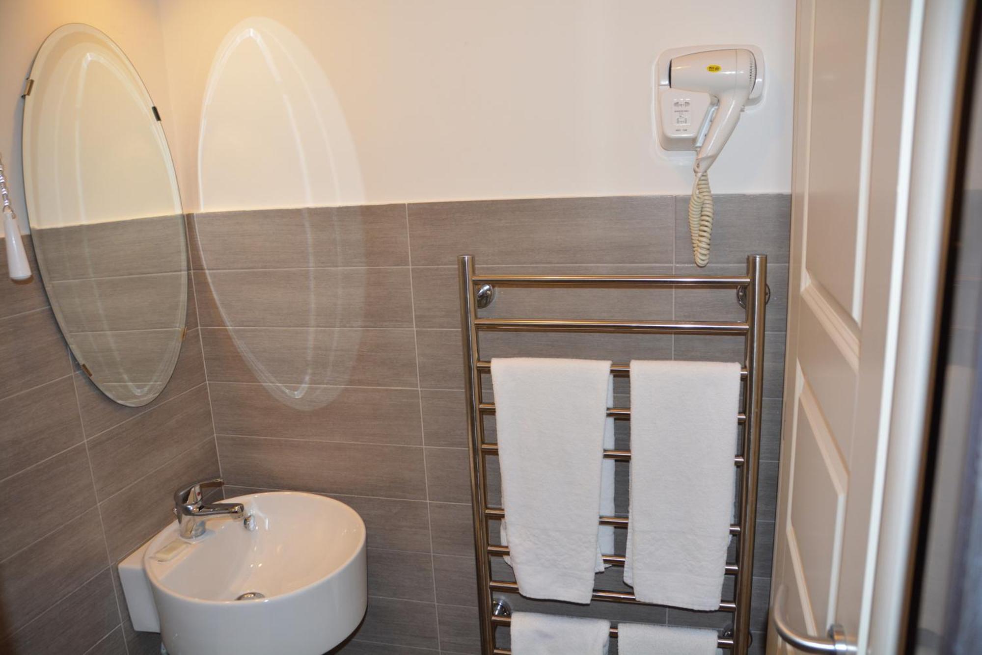 Bed and Breakfast Sotto La Cupola Рим Номер фото