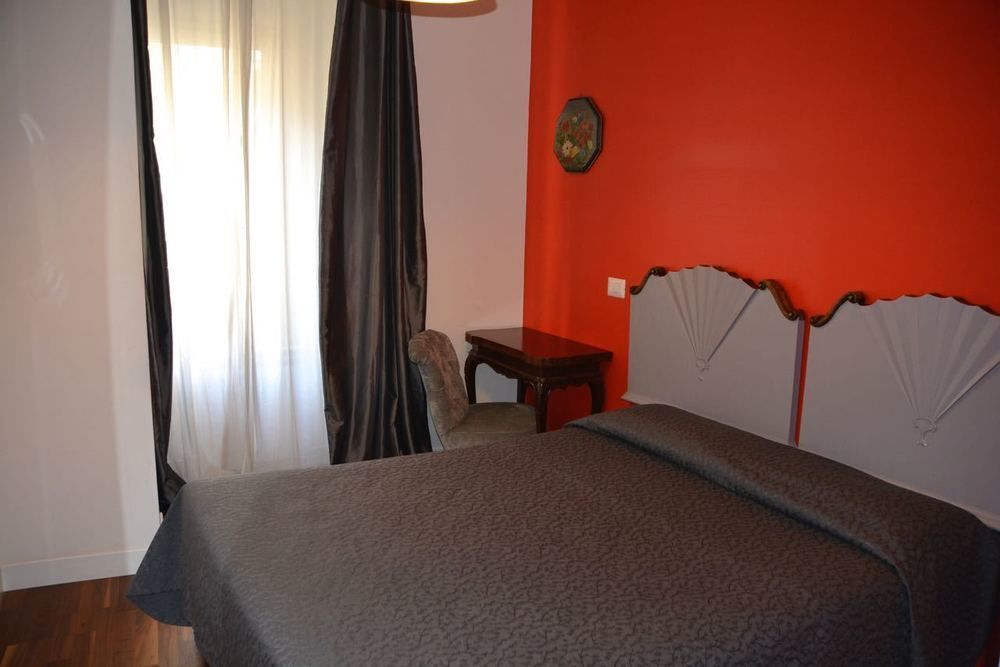 Bed and Breakfast Sotto La Cupola Рим Екстер'єр фото