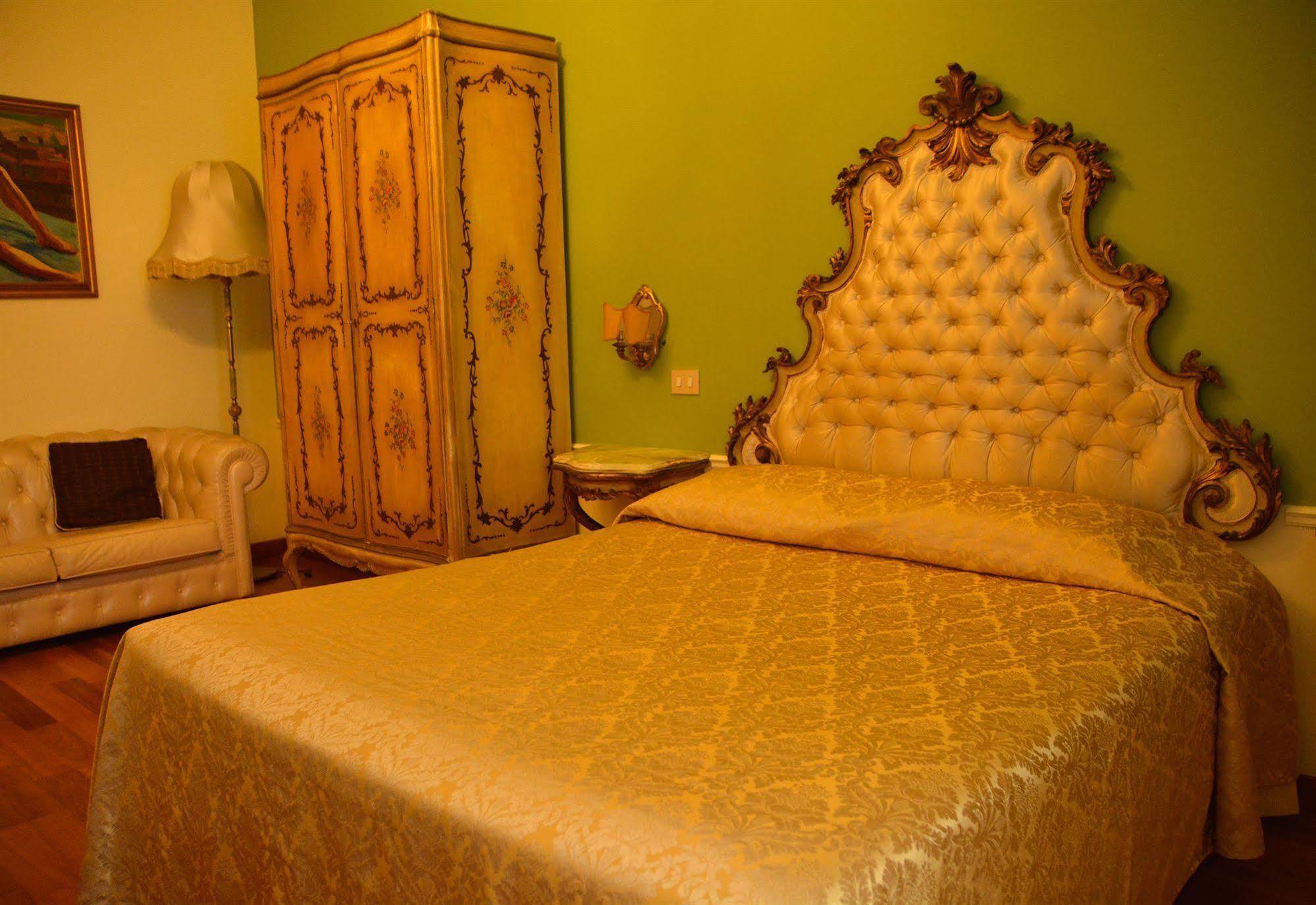 Bed and Breakfast Sotto La Cupola Рим Екстер'єр фото